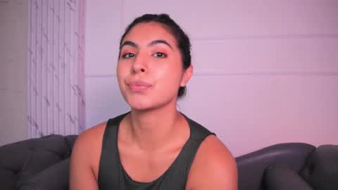  Transmission schedule Monday - Friday 715 am to 200 pm time Colombia  online show from 10-09-25, 02:15