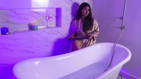  Transmission schedule Monday - Friday 715 am to 200 pm time Colombia  online show from 10-15-25, 02:39