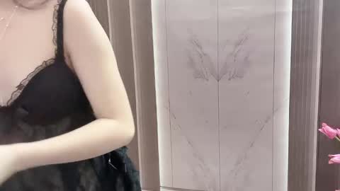 Shelly online show from 10-29-25, 03:20