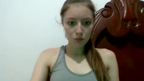 Snapshot of shelsyzevee_ chatting on 10-27-25, 12:36 shelsyzevee_ online show from 10-27-25, 12:36