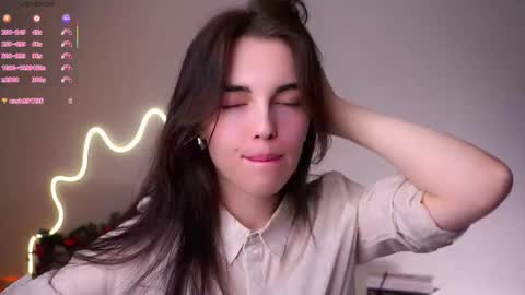 Mira online show from 02-07-26, 06:11