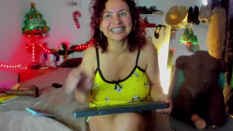 shera hade online show from 12-21-24, 01:32