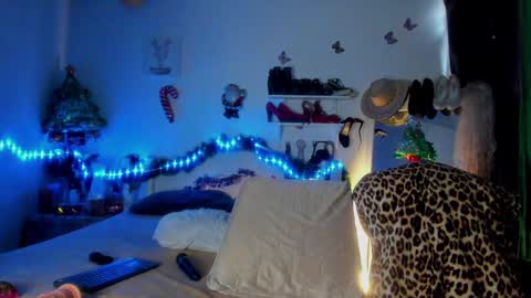 shera hade online show from 12-28-24, 12:35