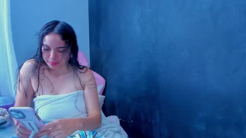 .. Sherilk .. online show from 01-23-25, 10:43