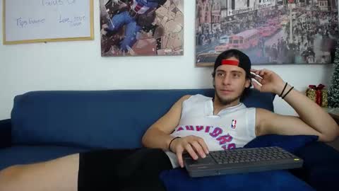 Snapshot of sherlock_holmes_ chatting on 12-11-24, 07:14 Sherlock Holmes online show from 12-11-24, 07:14