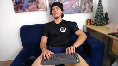 Snapshot of sherlock_holmes_ chatting on 12-27-24, 05:16 Sherlock Holmes online show from 12-27-24, 05:16