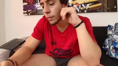 Snapshot of sherlock_holmes_ chatting on 01-21-25, 07:06 Sherlock Holmes online show from 01-21-25, 07:06