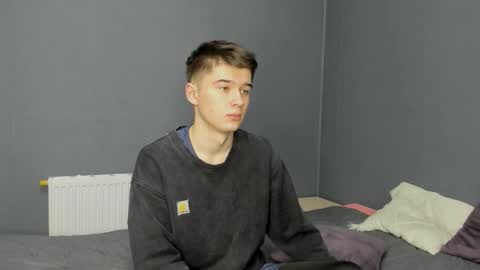 Max online show from 11-16-25, 09:31