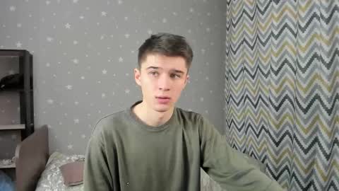 Max online show from 11-22-25, 03:55