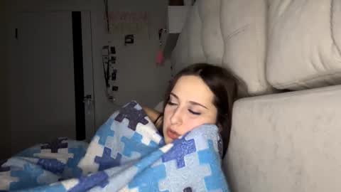 Snapshot of sherrylkeep chatting on 01-09-26, 10:40 Lisa online show from 01-09-26, 10:40