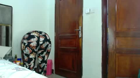 Snapshot of sherrysaa chatting on 02-17-25, 09:56 Sherry l online show from 02-17-25, 09:56