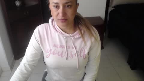 sheryl_jones online show from 10-16-25, 12:28