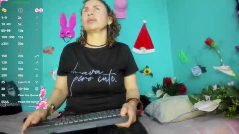 Shera Hade online show from 12-17-25, 05:13