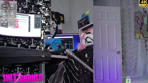 Gina online show from 11-25-25, 02:39