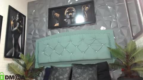 Snapshot of sheyla__ebony chatting on 10-28-25, 09:17 sheyla__ebony online show from 10-28-25, 09:17