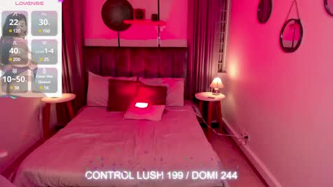 Snapshot of sheyla_hills_ chatting on 12-11-24, 04:39 Sheyla online show from 12-11-24, 04:39