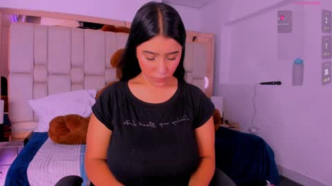 Sheyla Bakerr  online show from 12-23-24, 10:32