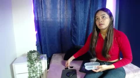Melissa online show from 09-23-25, 02:09