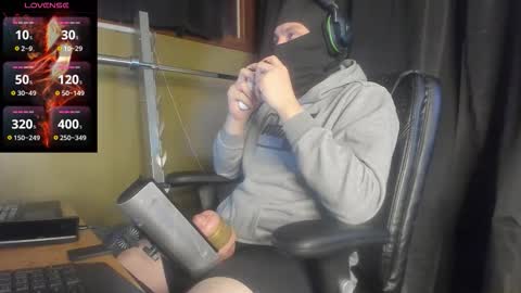 Snapshot of shibashamu chatting on 11-27-25, 03:08 Daddy online show from 11-27-25, 03:08