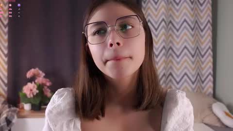 Iris online show from 09-25-25, 11:47
