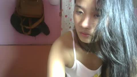 shimmering_kate online show from 12-23-24, 01:51