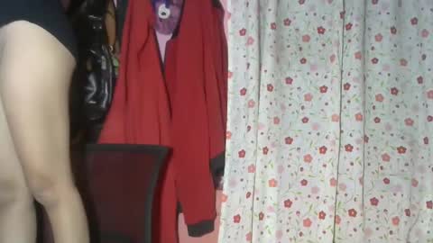 shimmering_kate online show from 01-13-25, 01:56