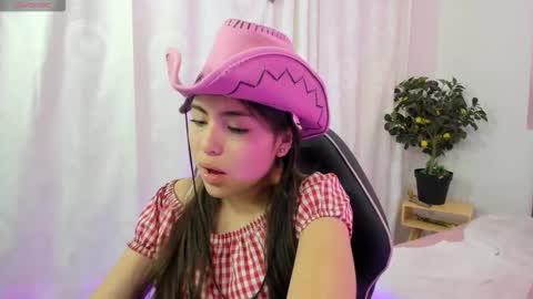 shinedark_tay online show from 11-10-25, 06:07