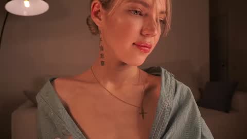 Nika online show from 01-23-25, 12:04