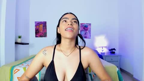 shizuka 11  online show from 10-11-25, 11:20