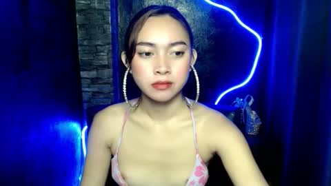 Snapshot of shopa_xiana chatting on 09-26-25, 11:53 shopa_xiana online show from 09-26-25, 11:53