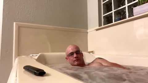 Snapshot of shortshortsman chatting on 09-09-25, 05:18 shortshortsman online show from 09-09-25, 05:18