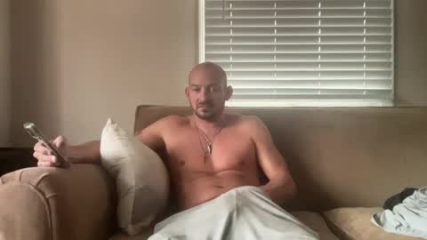 shouldadoneit online show from 12-03-24, 03:00