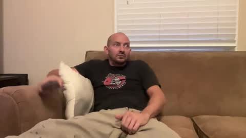 shouldadoneit online show from 12-30-24, 09:40