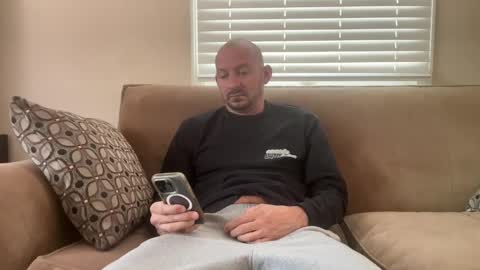 shouldadoneit online show from 02-14-25, 07:12