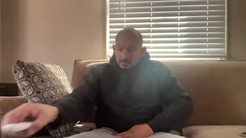 shouldadoneit online show from 03-03-25, 05:50