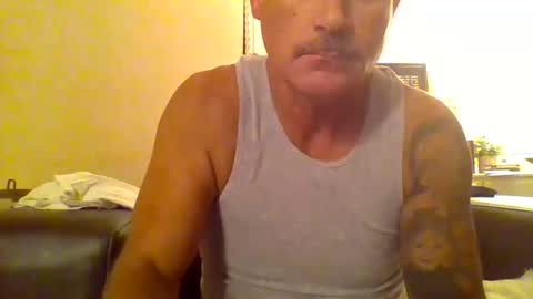 Red4040 online show from 11-09-25, 02:43