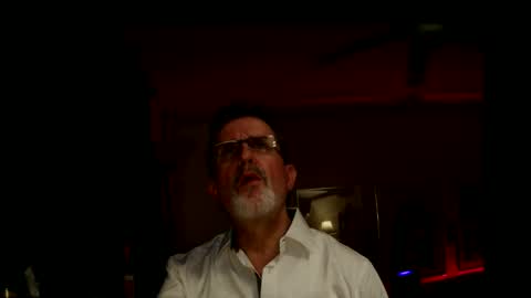 Snapshot of shrewtamer chatting on 11-21-25, 05:28 shrewtamer online show from 11-21-25, 05:28