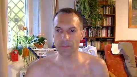 Snapshot of shsfdfl198152 chatting on 09-10-25, 06:13 Dniel Gyrffy online show from 09-10-25, 06:13