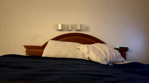 shurthingxx online show from 12-24-24, 04:55