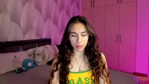 Snapshot of shy_bambiii chatting on 12-03-24, 02:14 Mika online show from 12-03-24, 02:14