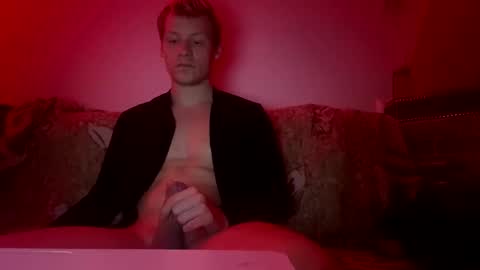 Snapshot of shy_couple_cute chatting on 02-04-25, 11:59 shy_couple_cute online show from 02-04-25, 11:59