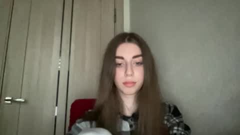 shy_cute07 online show from 11-11-25, 01:00