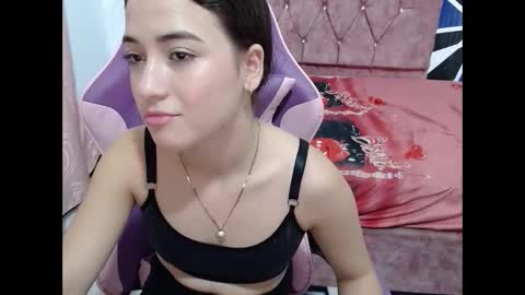 Snapshot of shy_luna18 chatting on 10-20-25, 02:23 luna online show from 10-20-25, 02:23