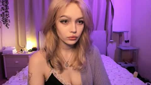 Megan 3 online show from 09-17-25, 09:16