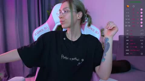  HI i am Marcy online show from 10-17-25, 04:20