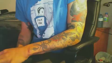 shyboyhugecum2020 online show from 11-04-25, 03:49