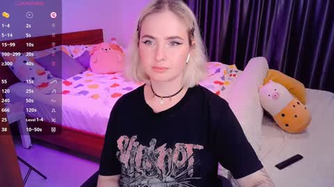 Effie online show from 12-04-24, 03:32