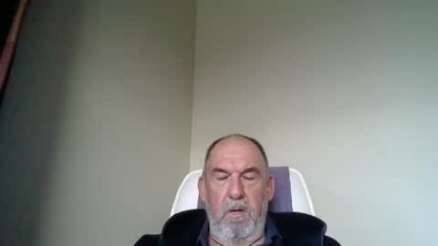 Snapshot of shyguytm chatting on 02-07-25, 06:35 shyguytm online show from 02-07-25, 06:35