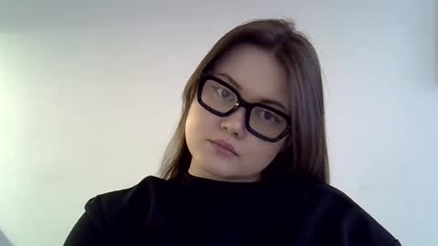 shynesssi online show from 03-05-25, 08:21