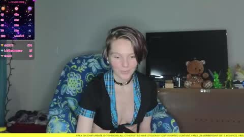 Snapshot of shyohiogirl chatting on 01-31-25, 08:43 Hippie online show from 01-31-25, 08:43
